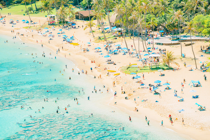 hanauma bay crowded beach photography